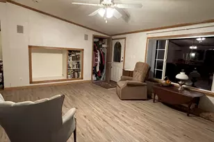 33 John St, Madison, ME 04950 - Photo 10