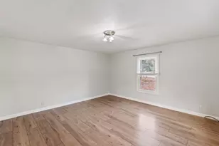2196 Sanford Rd, Wells, ME 04090 - Photo 8
