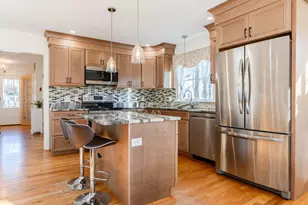 72 Stewart Dr, Scarborough, ME 04074 - Photo 6