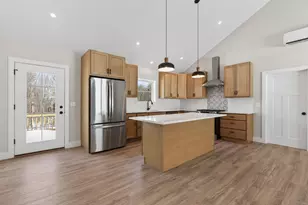 8 Hummingbird Ln, Sanford, ME 04073 - Photo 8