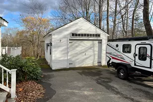 163 Oak St, Oakland, ME 04963 - Photo 2