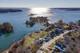 132 Pepperrell Rd, Kittery, ME 03905 - Photo 2