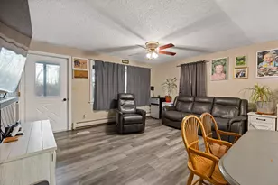 914 Bellsqueeze Rd, Clinton, ME 04927 - Photo 8