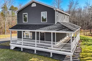 17 Blue Rose Ln, Lebanon, ME 04027 - Photo 2