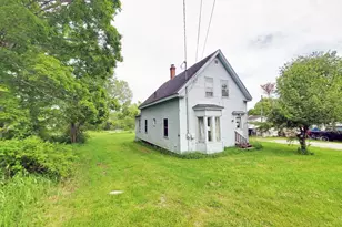 14 School St, Stockton Springs, ME 04981 - Photo 2