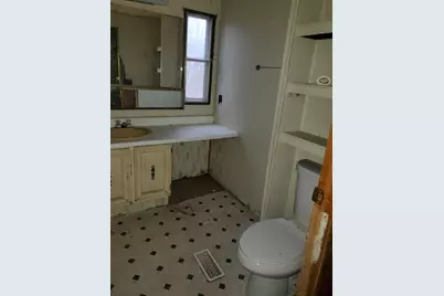 610 U.S. Route 1 Rt 1, Stockton Springs, ME 04981 - Photo 32