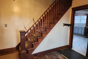 7 Beacon St, Livermore Falls, ME 04254 - Photo 6