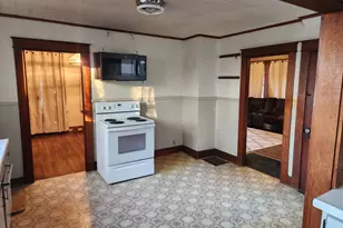 7 Beacon St, Livermore Falls, ME 04254 - Photo 10