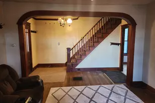 7 Beacon St, Livermore Falls, ME 04254 - Photo 4