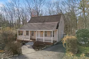 4 Chelsey Ln, Gray, ME 04039 - Photo 2