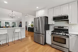 24 York Ledge Dr, Cumberland, ME 04110 - Photo 10