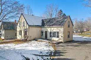 82 Summer St, Dover Foxcroft, ME 04426 - Photo 32