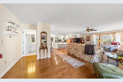 105 S South Shore Drive, Owls Head, ME 04854 - Photo 4