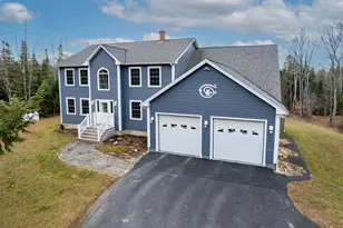183 Skyline Rd, Bangor, ME 04401 - Photo 1