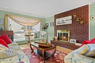 54 Rhode Island Ave, Millinocket, ME 04462 - Photo 26