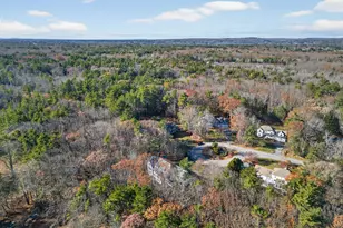 26 Mitchellwood Dr, Falmouth, ME 04105 - Photo 18