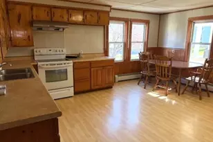 31 Merryfield Ave, Waterville, ME 04901 - Photo 4