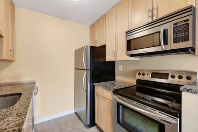 148 Breakwater Drive #201, South Portland, ME 04106 - Photo 6