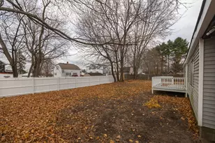 27 Flanders St, Auburn, ME 04210 - Photo 4