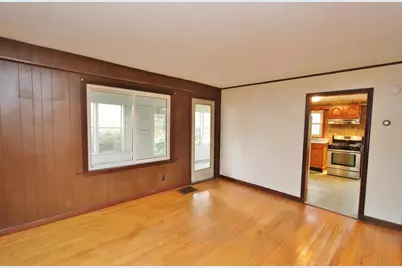 71 Dillingham Street, Bangor, ME 04401 - Photo 12