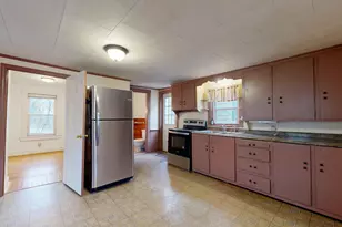 8 Howe St, Lewiston, ME 04240 - Photo 8