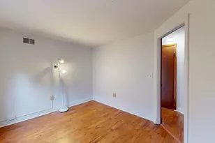 8 Howe St, Lewiston, ME 04240 - Photo 18