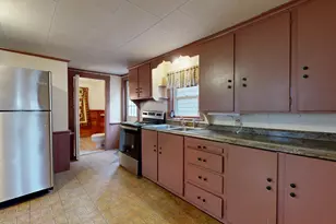 8 Howe St, Lewiston, ME 04240 - Photo 6