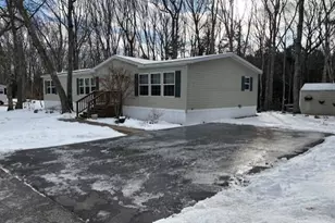 31 Sunset Ln, Alfred, ME 04002 - Photo 2