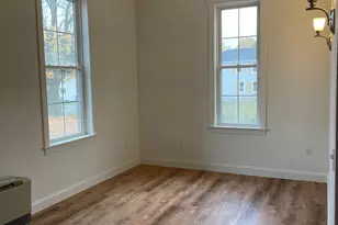 22 Burrill St, Fairfield, ME 04937 - Photo 4