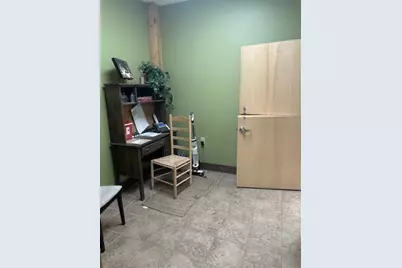 1207 W Main Street, Dover Foxcroft, ME 04426 - Photo 16