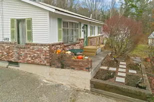 13 Chase Ave, Augusta, ME 04330 - Photo 4