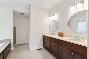 5 Lindenwood Ln, Falmouth, ME 04105 - Photo 14