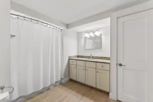 5 Lindenwood Ln, Falmouth, ME 04105 - Photo 26