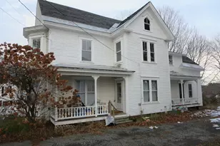 135 Main St, Sangerville, ME 04479 - Photo 2