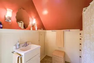 93 Elm St, Camden, ME 04843 - Photo 24