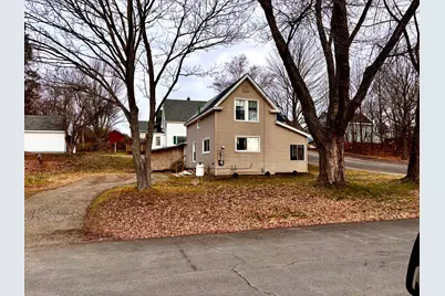 8 Western Avenue, East Millinocket, ME 04430 - Photo 4