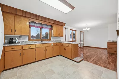 158 Pleasant Street, Clinton, ME 04927 - Photo 8