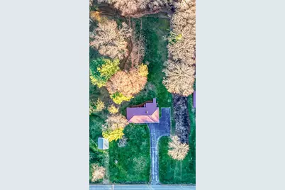 158 Pleasant Street, Clinton, ME 04927 - Photo 34