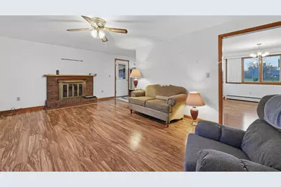 158 Pleasant Street, Clinton, ME 04927 - Photo 18