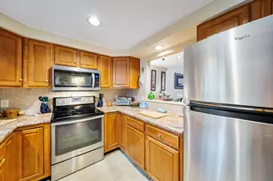 108 Hampton Glen Dr, Kennebunk, ME 04043 - Photo 10