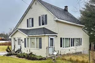 17 Lake St, Stockholm, ME 04783 - Photo 2