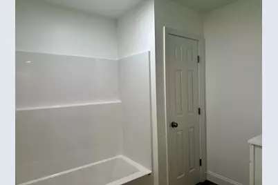 29 Village Circle #1, Augusta, ME 04330 - Photo 14