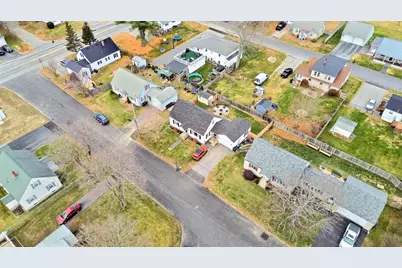 10 Deforge Street, Lewiston, ME 04240 - Photo 44