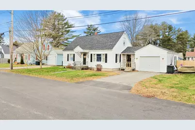 10 Deforge Street, Lewiston, ME 04240 - Photo 4