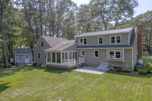 23 Merrymeeting Dr, Topsham, ME 04086 - Photo 2
