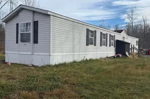 43 Whitten Rd, Clinton, ME 04927 - Photo 4