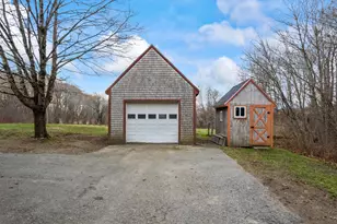 240 Rankin St, Rockland, ME 04841 - Photo 8