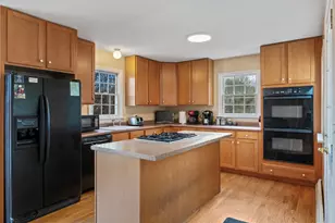 240 Rankin St, Rockland, ME 04841 - Photo 22