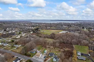 240 Rankin St, Rockland, ME 04841 - Photo 14