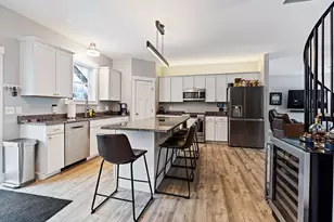 1 Overlook Dr, Hallowell, ME 04347 - Photo 4